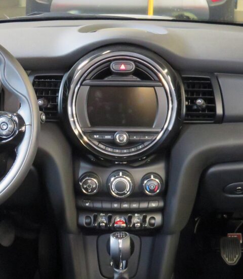 Dual-control vehicles from HSE Drive